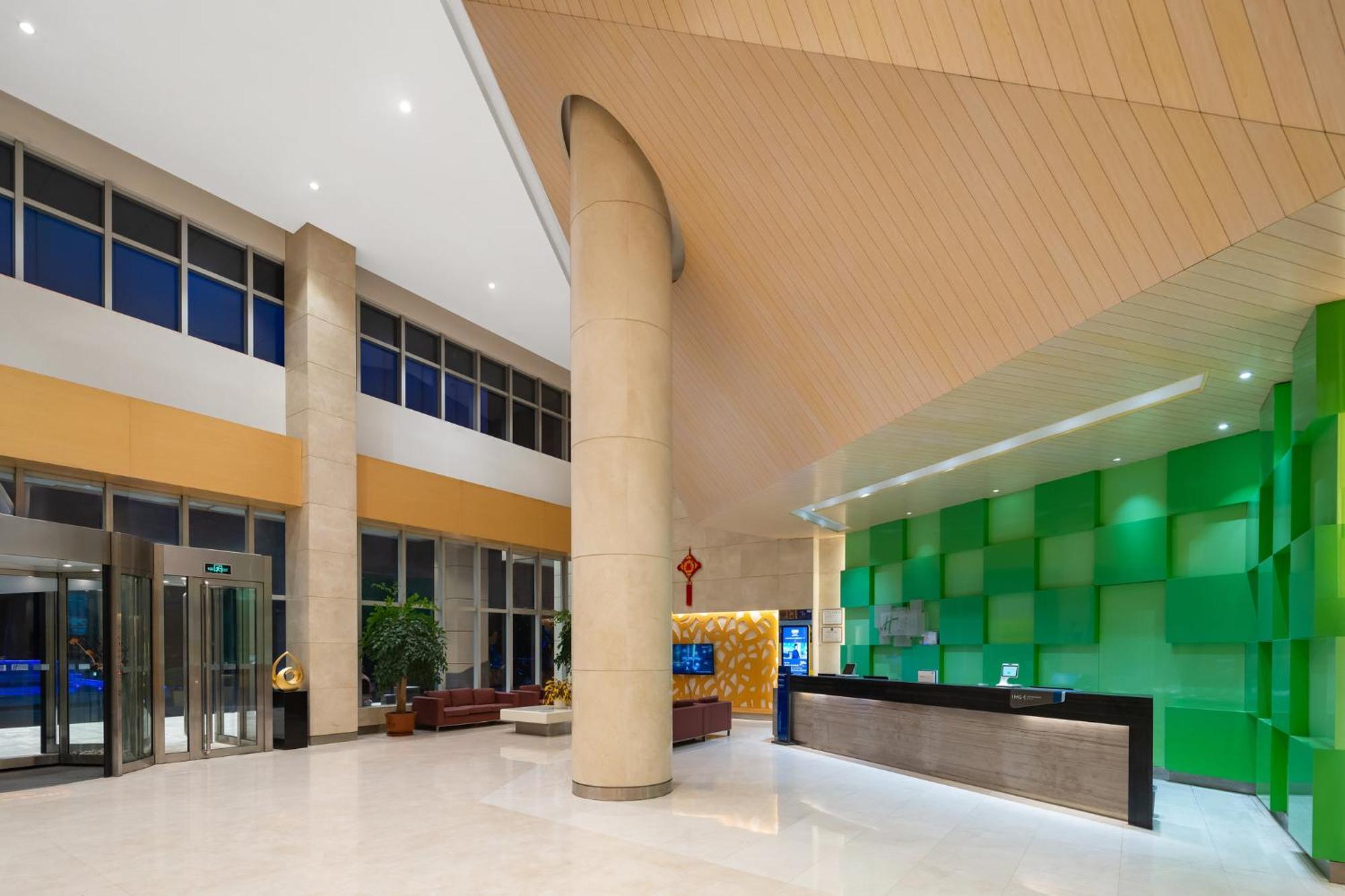 Holiday Inn Express Zhengzhou Airport By Ihg Xinzheng  Exteriér fotografie
