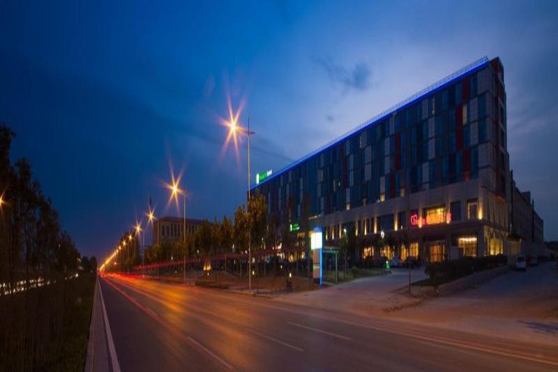 Holiday Inn Express Zhengzhou Airport By Ihg Xinzheng  Exteriér fotografie