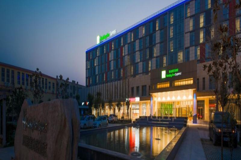 Holiday Inn Express Zhengzhou Airport By Ihg Xinzheng  Exteriér fotografie