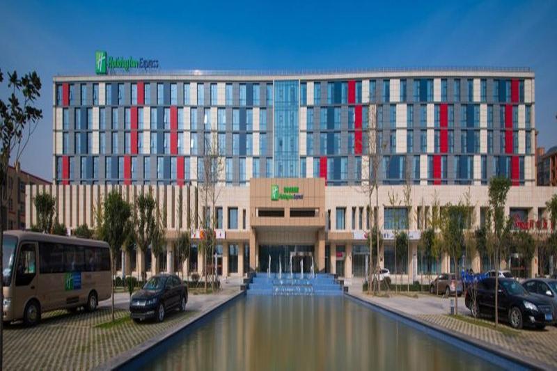 Holiday Inn Express Zhengzhou Airport By Ihg Xinzheng  Exteriér fotografie
